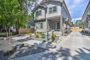 Less Than 1 Mi to Downtown Gorgeous Loveland Townhome!